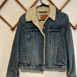 Levi's Crop Sherling Denim Jacket